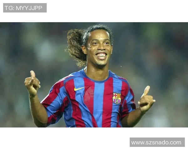 巴西足球传奇小罗全名揭秘及其辉煌职业生涯回顾